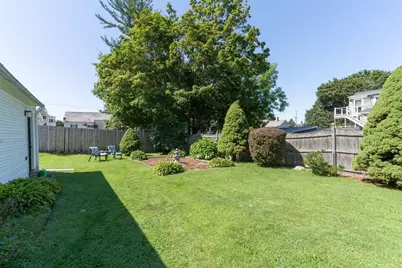 6 Maynard St, Webster, MA 01570 - Photo 34