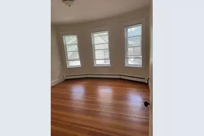 60-62 Warren Ave #2, Milton, MA 02186 - Photo 8