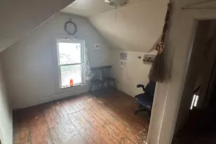 16 Water St, Southbridge, MA 01550 - Photo 20