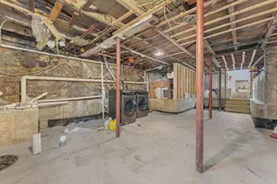 449 Frankfort St, Boston, MA 02128 - Photo 20
