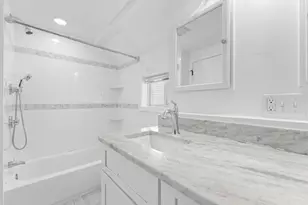 449 Frankfort St, Boston, MA 02128 - Photo 14