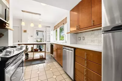166 Essex St, Beverly, MA 01915 - Photo 8