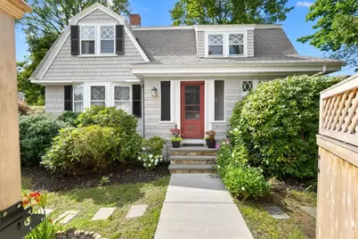 166 Essex St, Beverly, MA 01915 - Photo 2