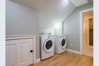 109 Farwell St #109, Newton, MA 02460 - Photo 16