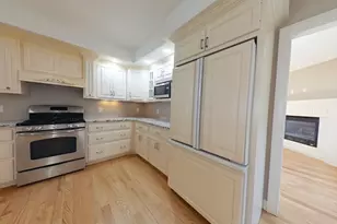 109 Farwell St, Newton, MA 02460 - Photo 2