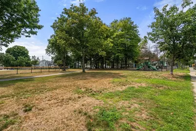 22 Stanbro St, Boston, MA 02136 - Photo 20