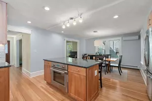 128 Pleasant St, Milton, MA 02186 - Photo 16