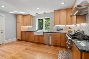 128 Pleasant St, Milton, MA 02186 - Photo 18