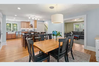 128 Pleasant St, Milton, MA 02186 - Photo 12