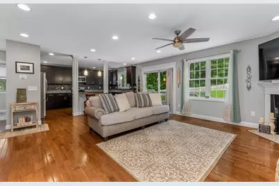 99 Elm St #99, Shrewsbury, MA 01545 - Photo 6