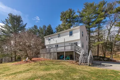 29 Trifiro Rd, Billerica, MA 01821 - Photo 4