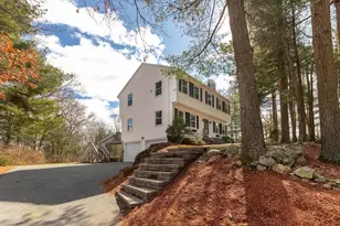29 Trifiro Rd, Billerica, MA 01821 - Photo 1