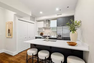 10 St George St, Boston, MA 02118 - Photo 6