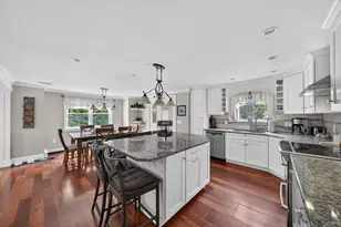 360 Myricks St, Taunton, MA 02718 - Photo 14