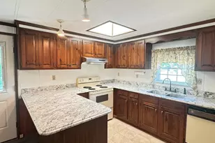 16 Puritan Rd, Taunton, MA 02780 - Photo 10