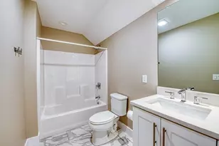 14 Cpe Clb Dr, Sharon, MA 02067 - Photo 20