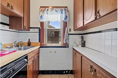 16 Newbern Ave #2, Medford, MA 02155 - Photo 8