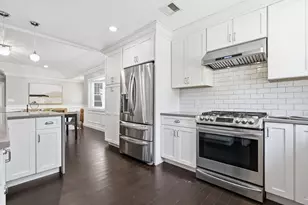 34 Drinkwater Ave, Braintree, MA 02184 - Photo 10