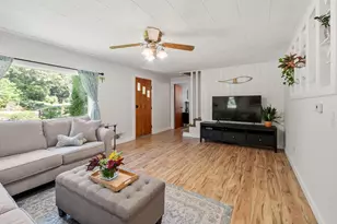 84 Fern Ave, Amesbury, MA 01913 - Photo 6
