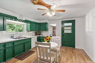 84 Fern Ave, Amesbury, MA 01913 - Photo 8