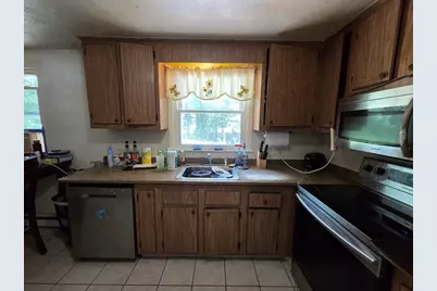 23 Eisenhower Dr, Norton, MA 02766 - Photo 2