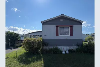8 First Avenue, Westfield, MA 01085 - Photo 2