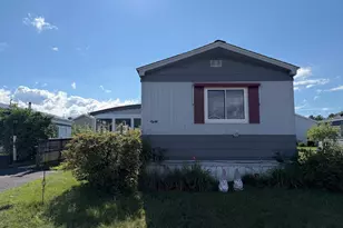 8 1st Ave, Westfield, MA 01085 - Photo 2