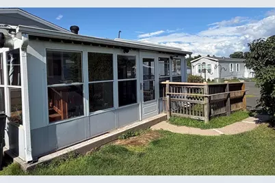 8 First Avenue, Westfield, MA 01085 - Photo 4