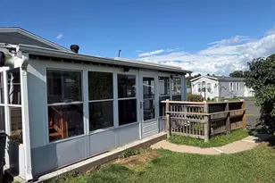 8 1st Ave, Westfield, MA 01085 - Photo 4