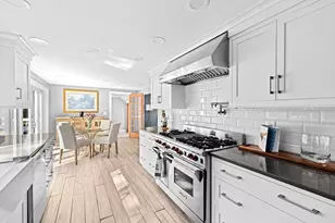 4 Country Dr, Hingham, MA 02043 - Photo 8