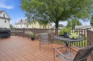 87 Crescent St, Lowell, MA 01851 - Photo 36
