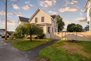 87 Crescent St, Lowell, MA 01851 - Photo 2