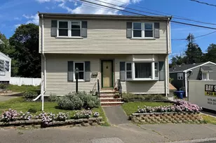 21 Burroughs St, Danvers, MA 01923 - Photo 2