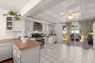 21 Burroughs St, Danvers, MA 01923 - Photo 8