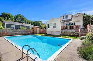 21 Burroughs St, Danvers, MA 01923 - Photo 26