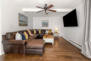 21 Burroughs St, Danvers, MA 01923 - Photo 4