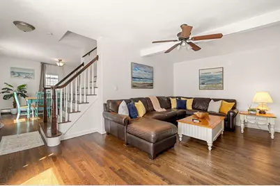 21 Burroughs St, Danvers, MA 01923 - Photo 4