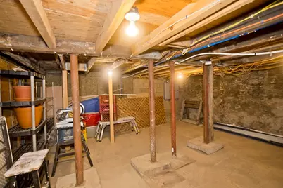 34 Washington St, Greenfield, MA 01301 - Photo 30