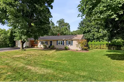 8 Linwood Dr, Wilbraham, MA 01095 - Photo 4