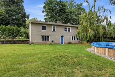 8 Linwood Dr, Wilbraham, MA 01095 - Photo 6