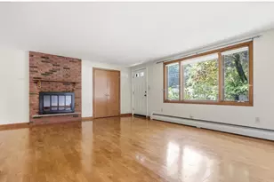 15 Elm Ct, Maynard, MA 01754 - Photo 6