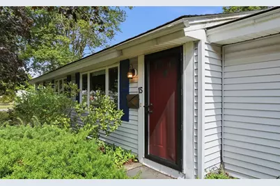 15 Elm Court, Maynard, MA 01754 - Photo 2