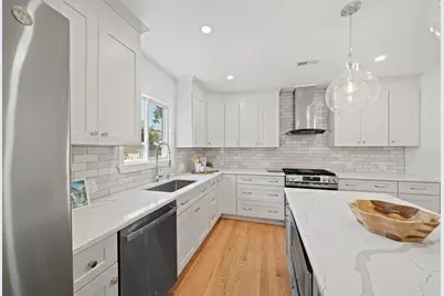 100 Keith St, Boston, MA 02132 - Photo 8