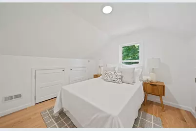 100 Keith St, Boston, MA 02132 - Photo 24