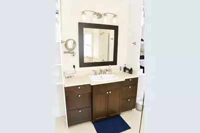 13 Howe St, Somerville, MA 02145 - Photo 16