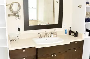 13 Howe St, Somerville, MA 02145 - Photo 16