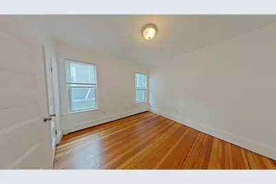 39 Newport St #2, Boston, MA 02125 - Photo 2
