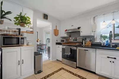 38 Mercedes Rd, Brockton, MA 02301 - Photo 12