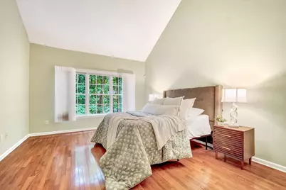 15 Hawthorne Lane #15, Bedford, MA 01730 - Photo 8
