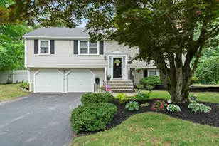119 Hall Dr, Norwell, MA 02061 - Photo 1